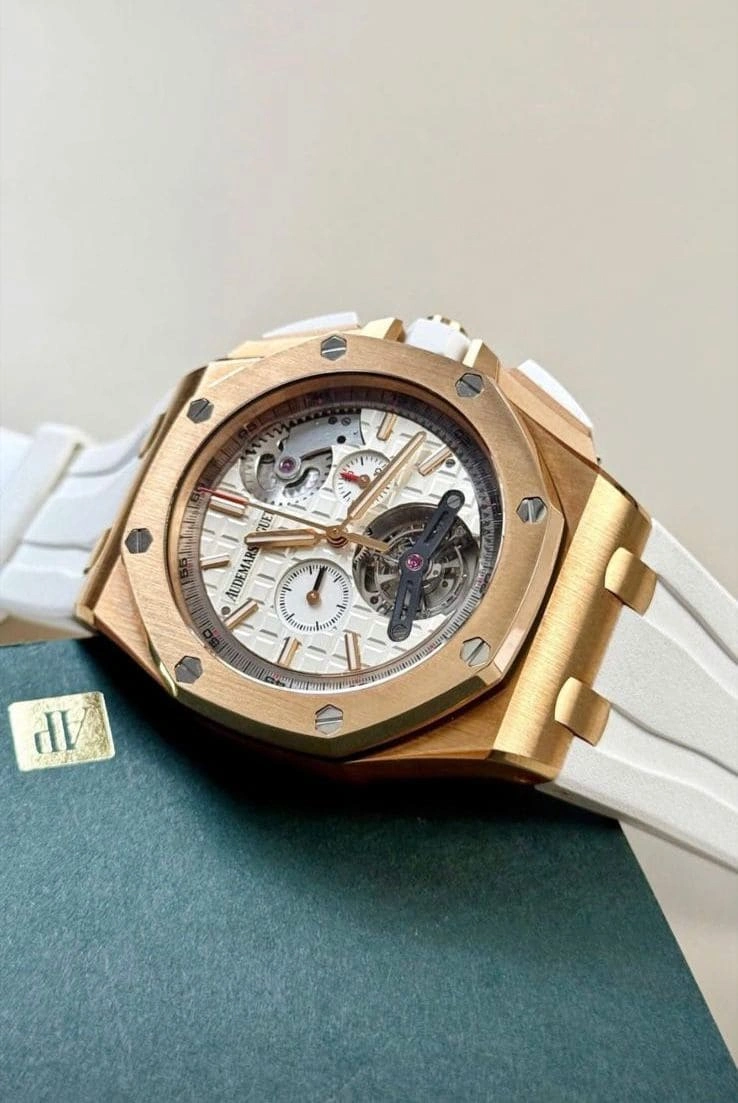 رويال أوك أوفشور كرونوغراف (Royal Oak Offshore Chronograph)